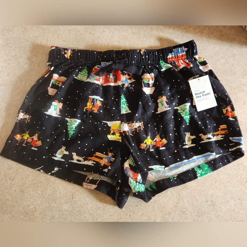 NWT Womens XS Old Navy Festive Christmas Shorts